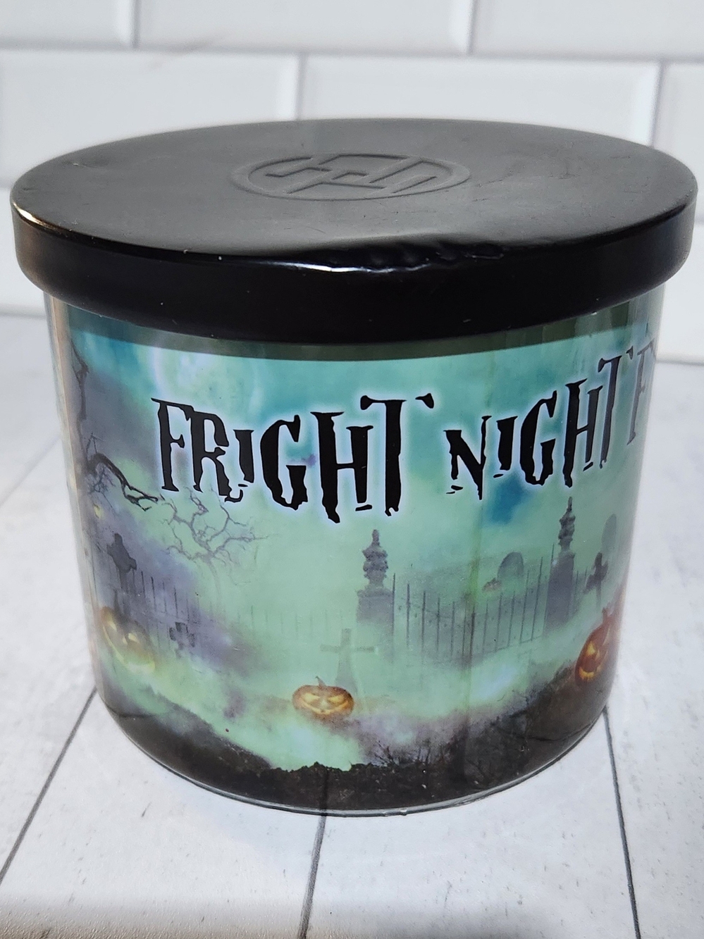 ALDI Huntington Home 3-wick Candle in FRIGHT NIGHT FOG Halloween Limited Edition